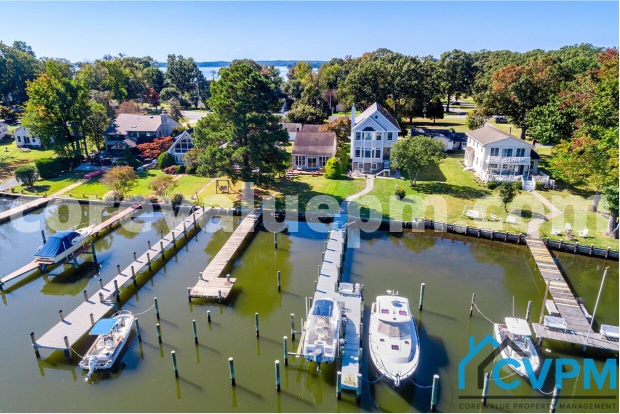 Foto principal - 1656 Cornfield Rd