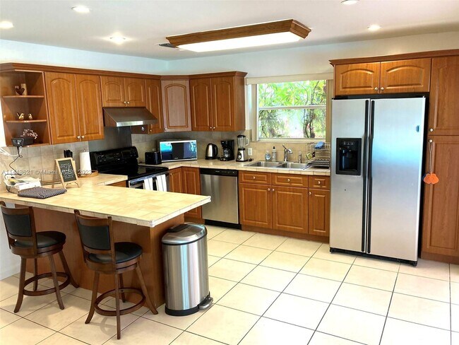 Foto del edificio - 13325 SW 84th Ave