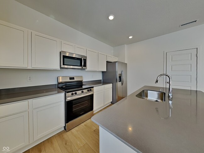 Building Photo - 11827 Moorfield Ln