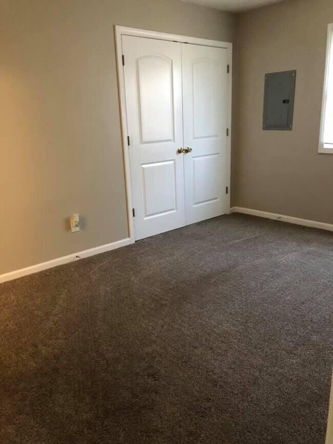 Bedroom 1 - 1443 Coachlite Dr