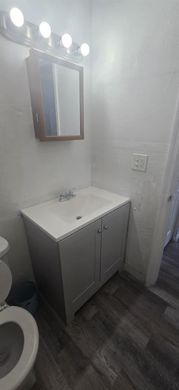 Foto del edificio - 1240 Herschell St