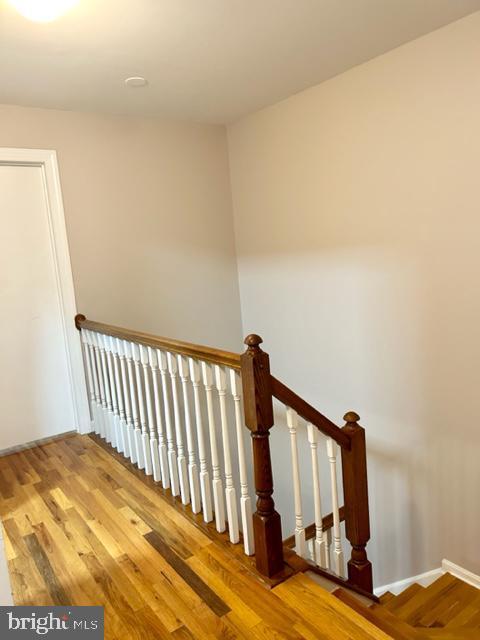 Foto del edificio - 684 Lions Gate Ln