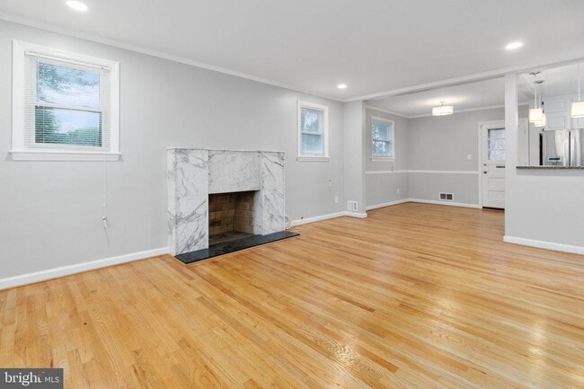 Building Photo - 4511 Hargrove Rd