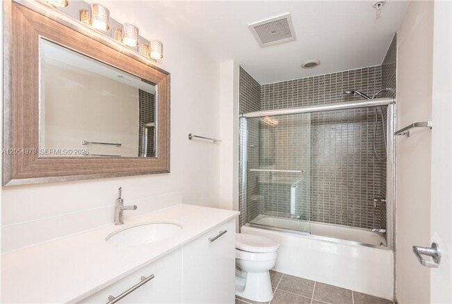 Foto del edificio - 3470 E Coast Ave