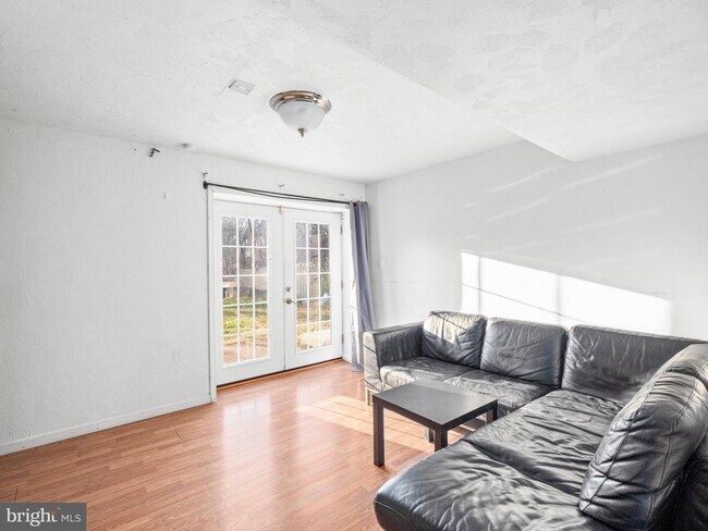 Foto del edificio - 3717 Copperville Way