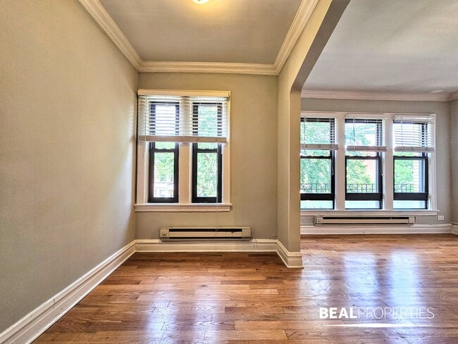 Foto del edificio - 4737 N Hermitage Ave
