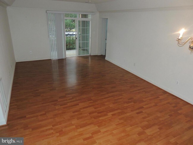 Building Photo - 5900 Great Star Dr