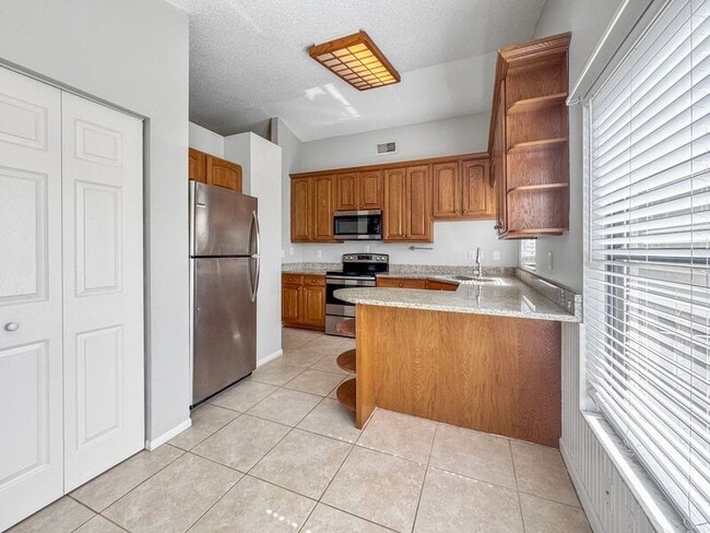 Building Photo - 1823 Tarah Trace Dr