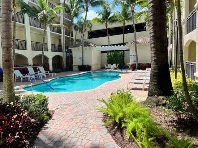 Building Photo - 2415 Renaissance Way