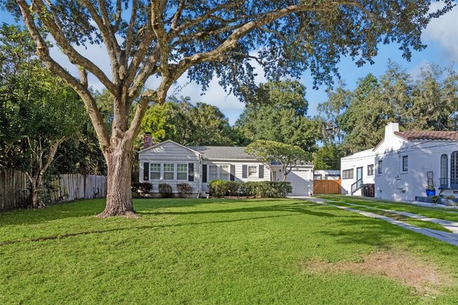 Foto del edificio - 1815 E Central Blvd