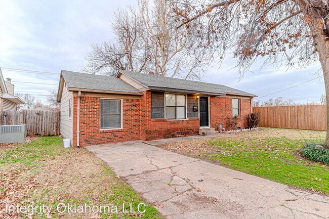 Foto del edificio - 3 br, 1 bath House - 6901 NW 57th