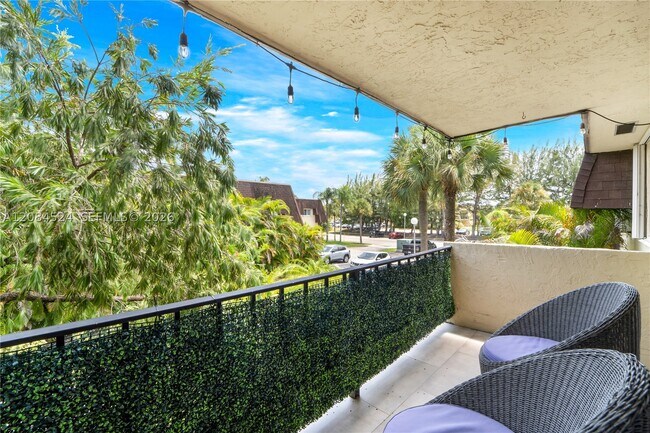 Foto del edificio - 9003 SW 138th St