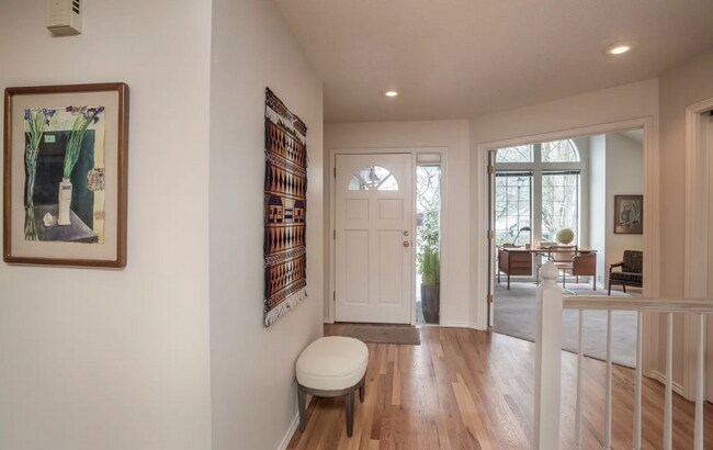 Foto del edificio - 13786 Regency Ct