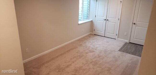 Building Photo - 3 br, 2.5 bath Townhome - 4025 Johns Ct