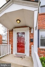 Building Photo - 5809 Mt Vernon Dr