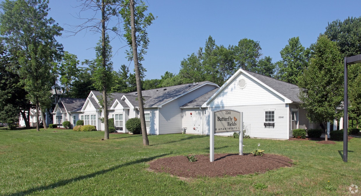 Primary Photo - Butterfly Fields Apartments
