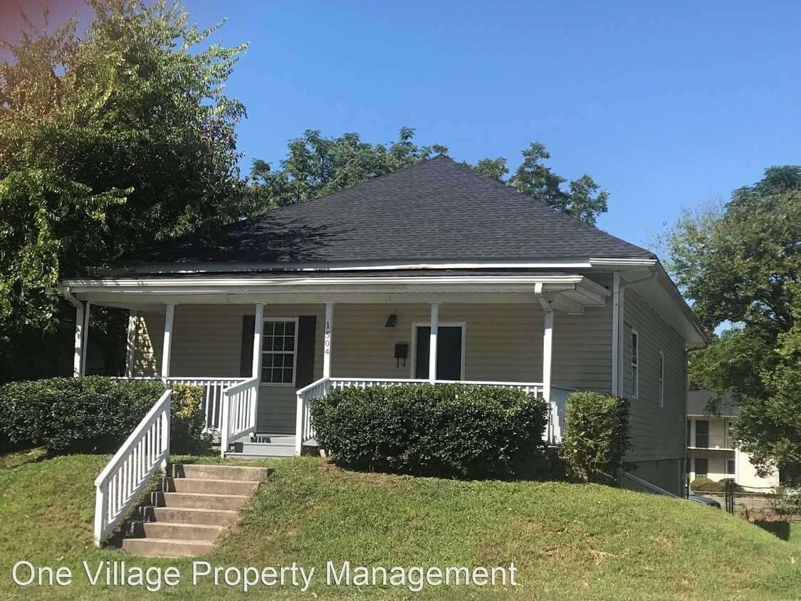 Primary Photo - 4 br, 2 bath House - 1504 Chapel Hill Rd