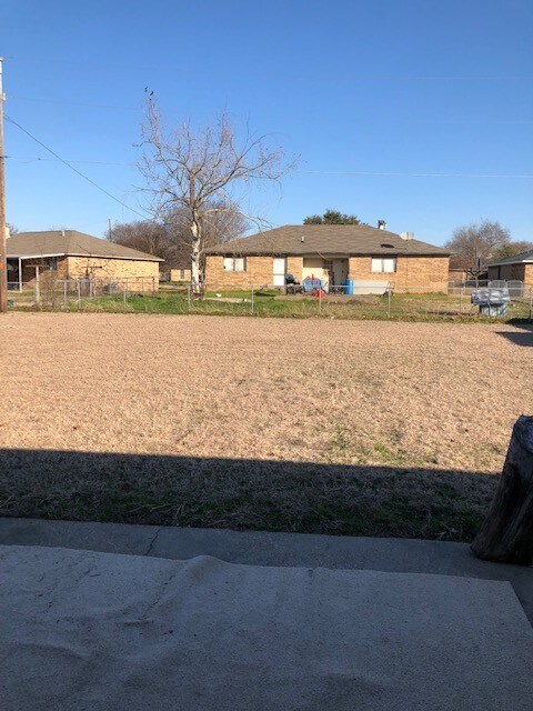 Foto del edificio - Gorgeous Glenn Heights Home