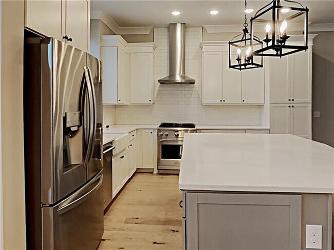 Foto del edificio - 509 Broadview Pl NE