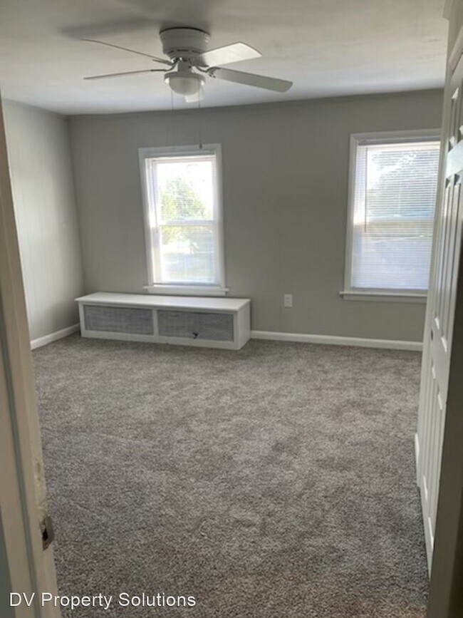 Foto del edificio - 3 br, 1 bath House - 4106 W 5th St