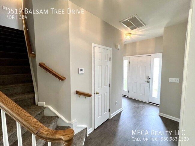 Building Photo - 3519 Balsam Tree Dr