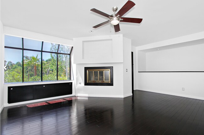 Living Room - 3023 Berkeley Ave