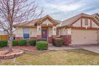 Building Photo - 2780 Sunlight Dr