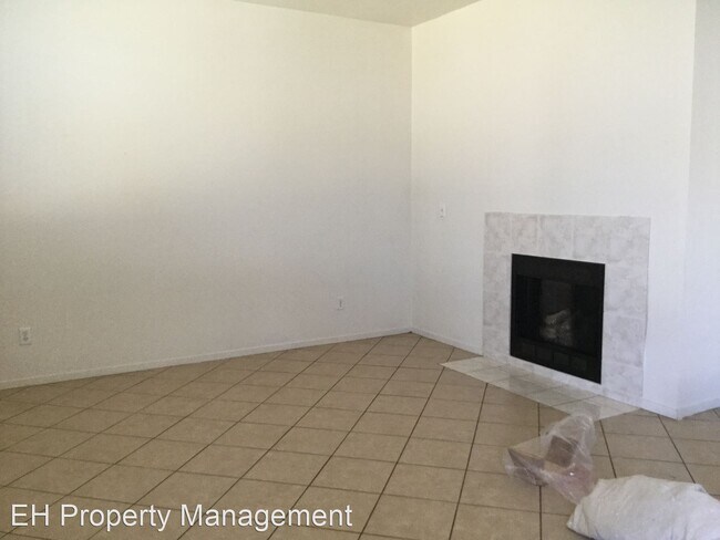 Foto del edificio - 4 br, 2.5 bath House - 6019  Fred Russo Dr
