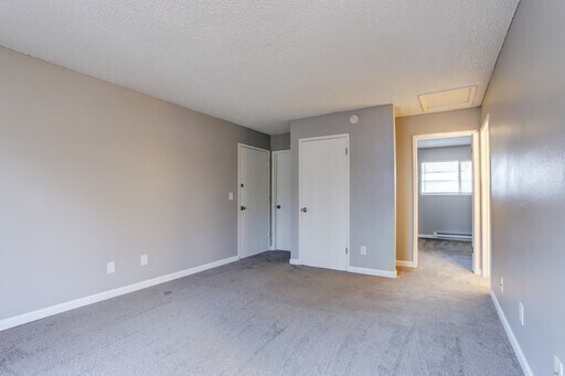 Foto del edificio - 2-Bed Has EVERYTHING YOU NEED!! Ask About ...