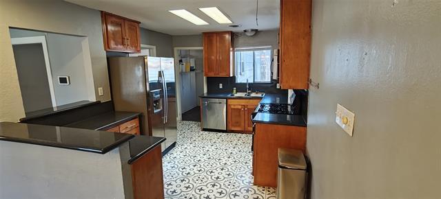 Building Photo - 2532 Ryan Ave