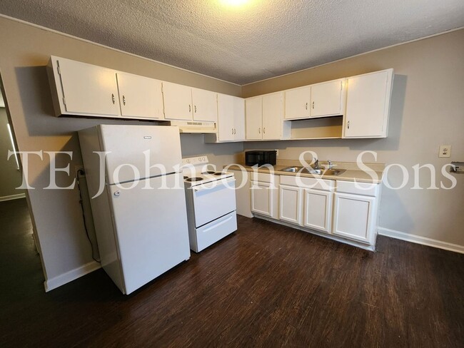 Building Photo - Morgan Park Apartments