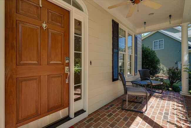 Foto del edificio - 117 Buckhurst Dr