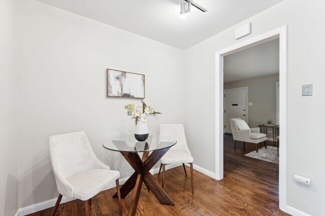 Foto del edificio - 2770 S Garfield St