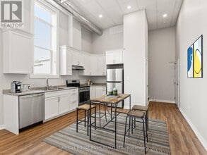 Building Photo - 201 Division St