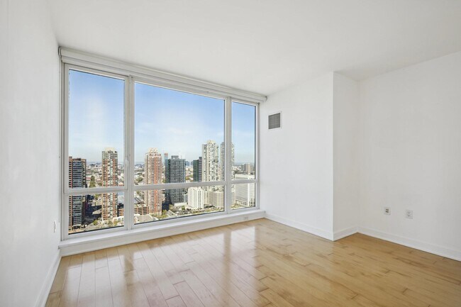 Foto del edificio - 2 2nd St