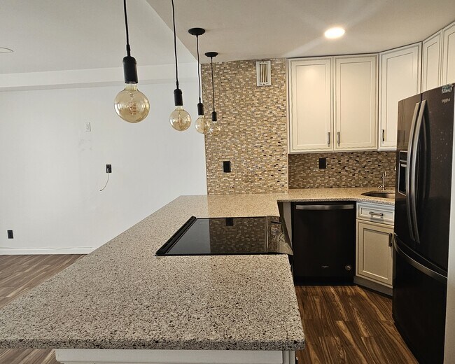 Kitchen - 2 Richmond Rd