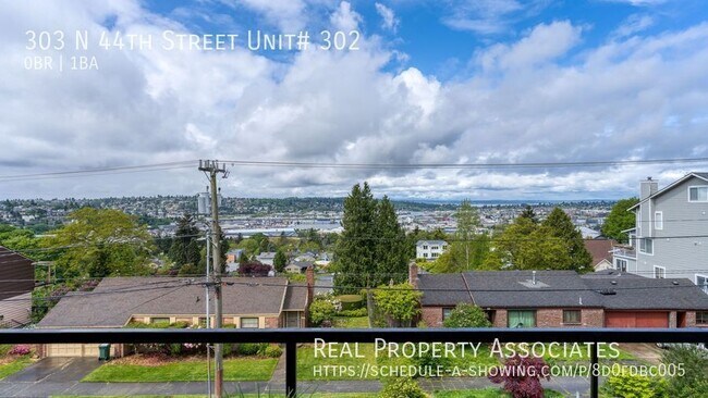 Building Photo - FANTASTIC Fremont Studio with a VIEW