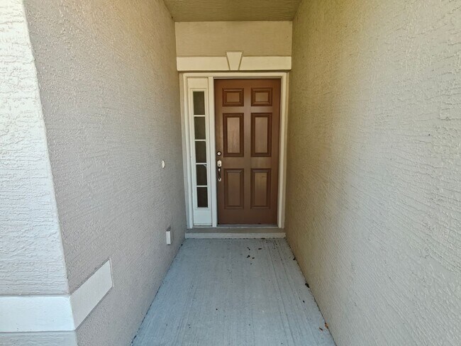 Foto del edificio - Charming & Modern 3-Bedroom Home with Bright Open Layout!