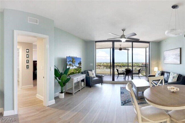 Foto del edificio - 5793 Cape Harbour Dr