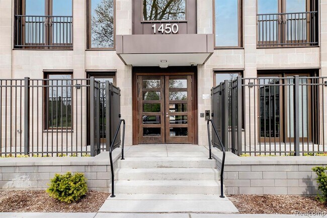 Building Photo - 1454 Townsend St