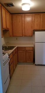 Building Photo - 361 Bancroft Ct