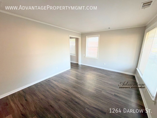 Building Photo - 1264 Darlow St
