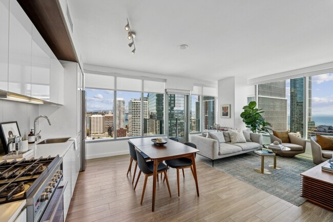 Pintorescas ventanas de piso a techo - Spera