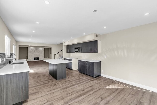 Building Photo - 6845 Coley Ave