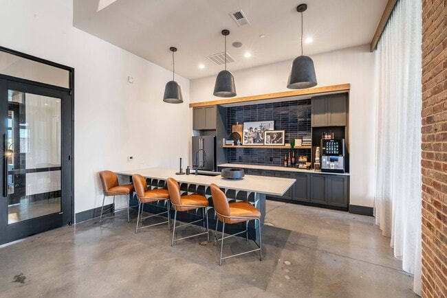 Foto del edificio - Evolve Huntersville