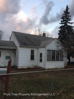 Building Photo - 6909 Pyramid Ave