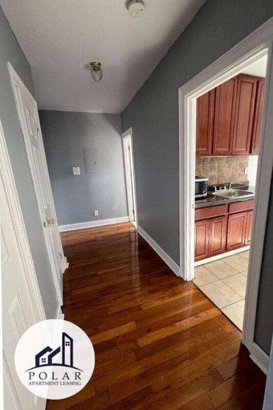 Primary Photo - 130 W 47th St