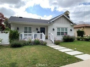 Building Photo - 4470 Stansbury Ave