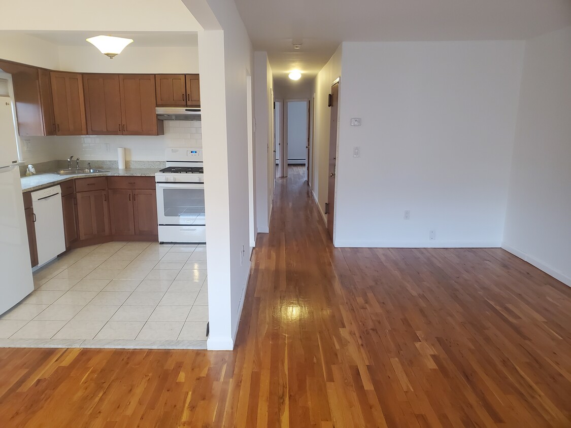 Kitchen and living area - 3628 166th St