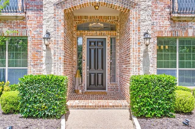 Building Photo - 730 Deer Hollow Blvd